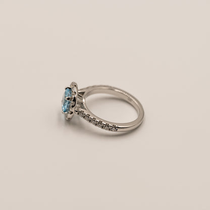 Blue | Topaas & Moissanite Diamant - Madamas - Antwerp